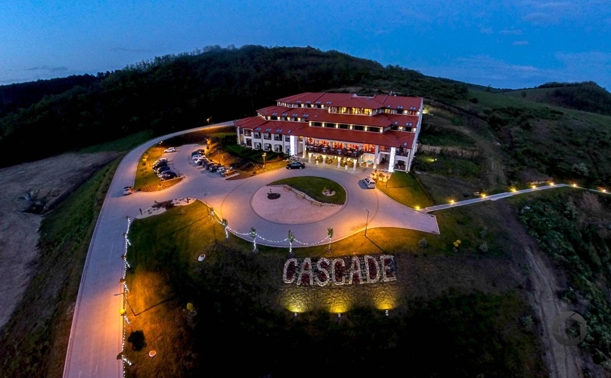 Hotel Cascade Resort & Spa Demjén Exteriör bild
